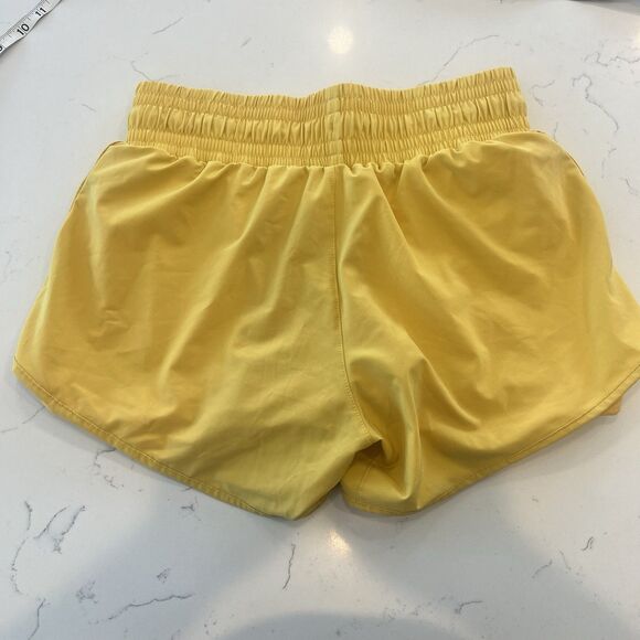 Albion Mustard Lunge Shorts High Waisted Stretch Running Workout Yellow Medium - Picture 7 of 7